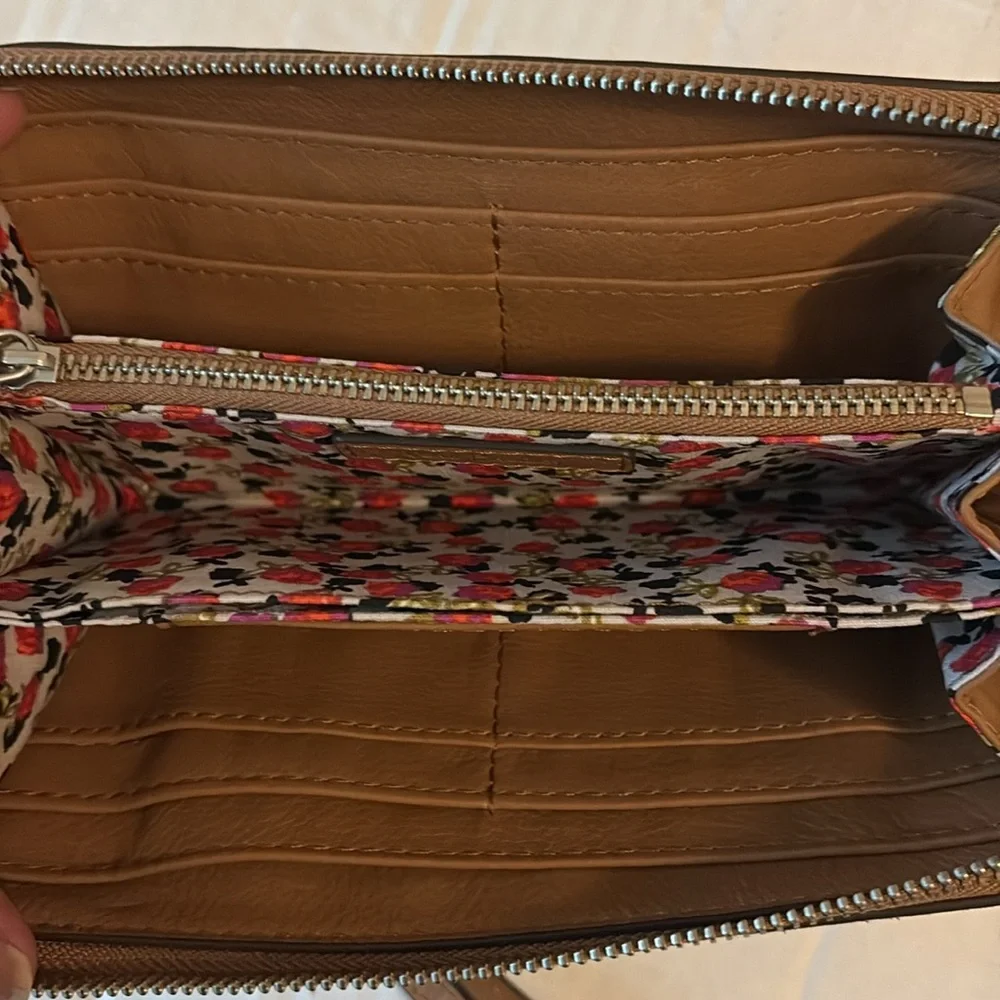Vera Bradley leather studded wallet with removable wristlet strap, brown - Picture 5 of 8
